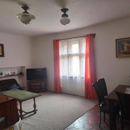 Apartmán Měňany Exterior foto