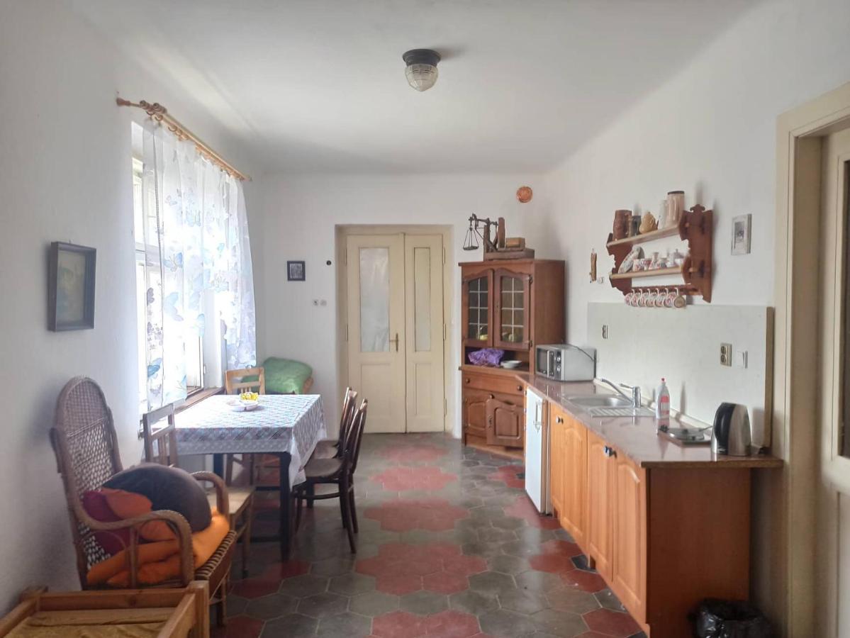 Apartmán Měňany Exterior foto