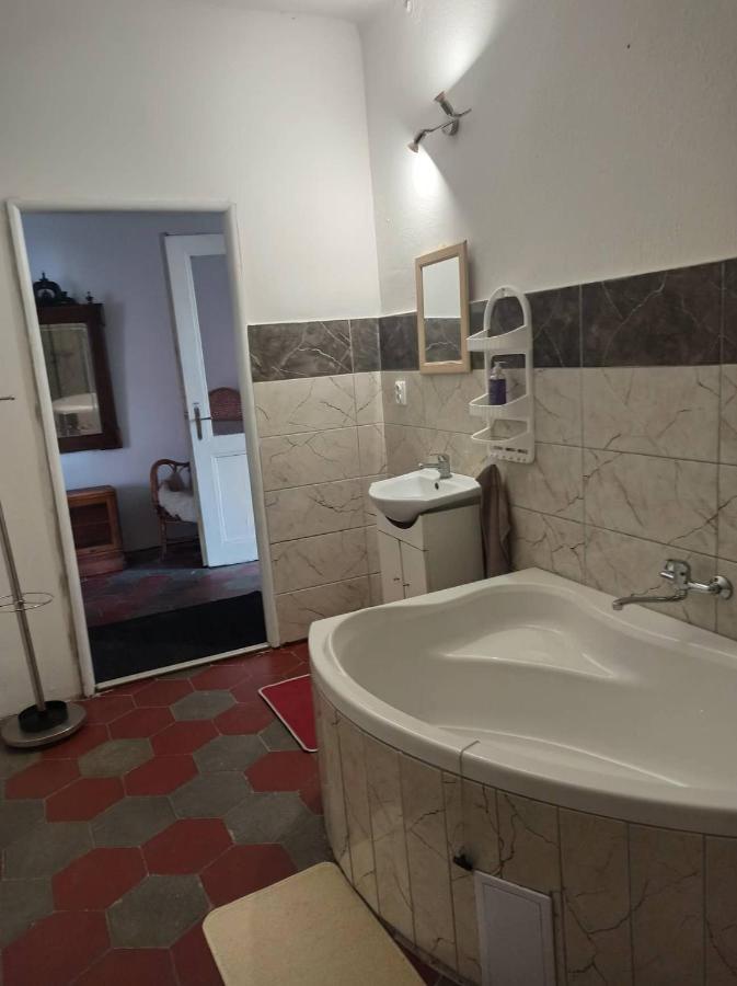 Apartmán Měňany Exterior foto